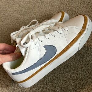 Nike Women's Court Legacy Next Nature Shoes 8